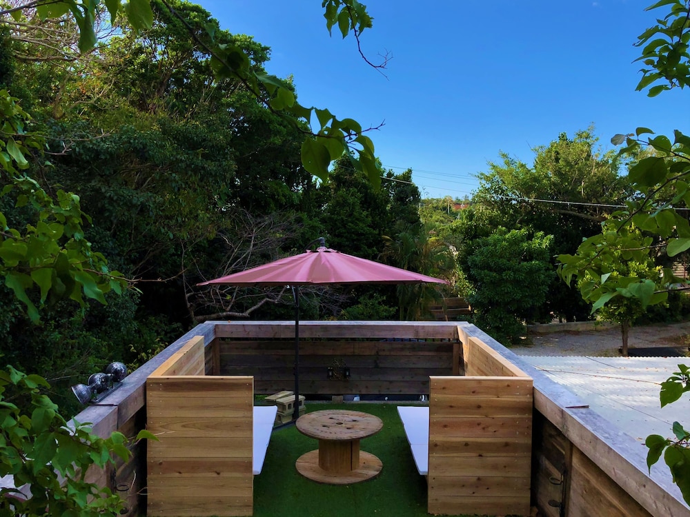 Private Hotel Walkers Nakijin in Nago, Japan