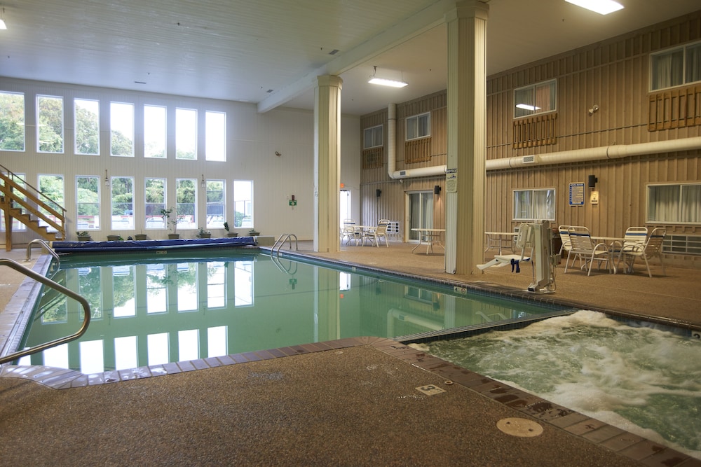 Sandwich Lodge & Resort - photo 57