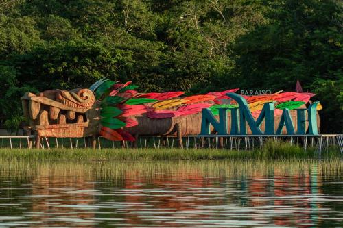 Mayagloo in Flores, Guatemala