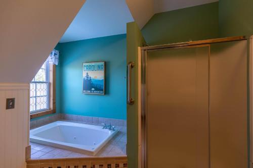 Lazy Bear Inn - photo 19