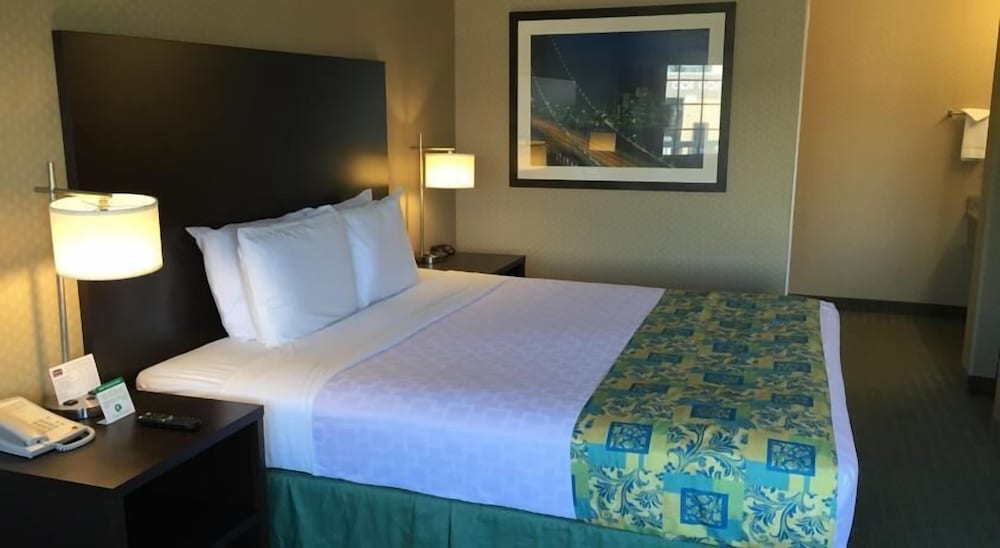 Regency Inn SFO Airport - photo 19