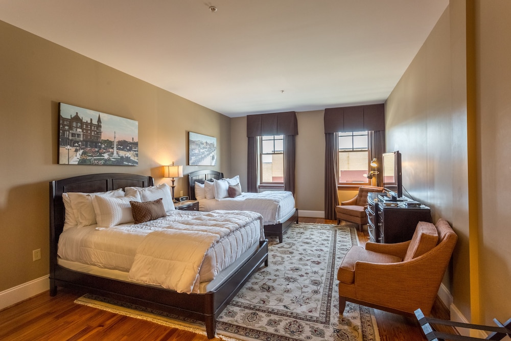 The Bleckley Inn - photo 12