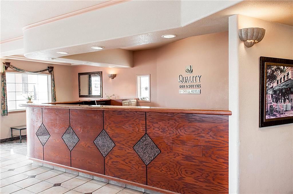 Quality Inn & Suites Las Cruces University Area - photo 6