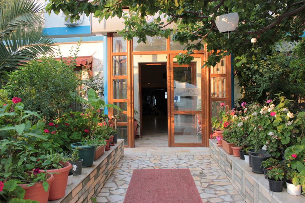 Can Karaburun Hotel in Karaburun, Turkey