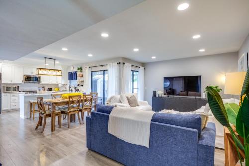 5 Mi to Beach: Jupiter Townhome w Pool Access — 4-Star Luxury Hotel in Jupiter, United States