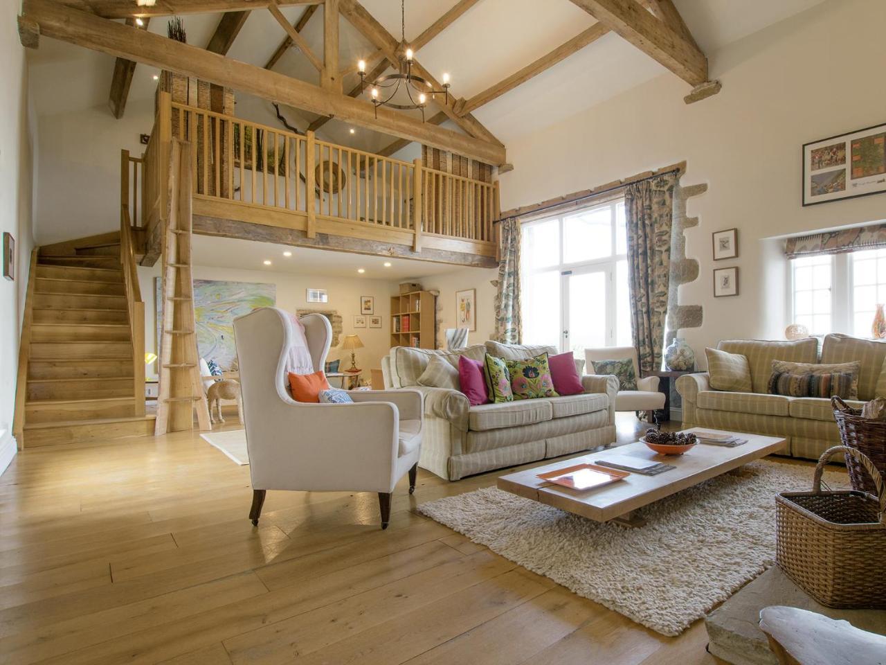 Moor Tops By Birch Stays — Broughton