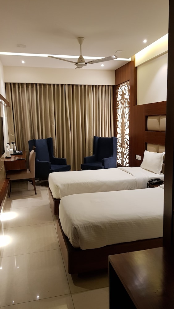 Hotel Kenview