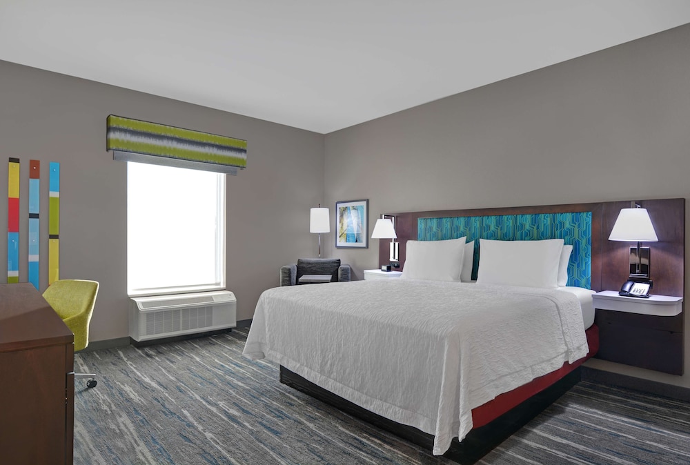 Hampton Inn & Suites MacClenny I 10 - photo 15