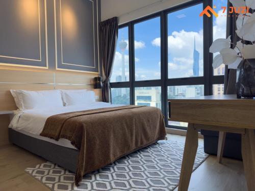 KL &118 Tower View 1R1B Netflix 19F & Best View Infinity Pool — 4-Star Luxury Hotel in Kuala Lumpur, Malaysia