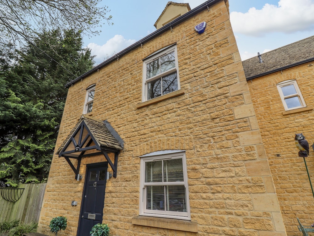Church View - carbon neutral hotel in Oakham