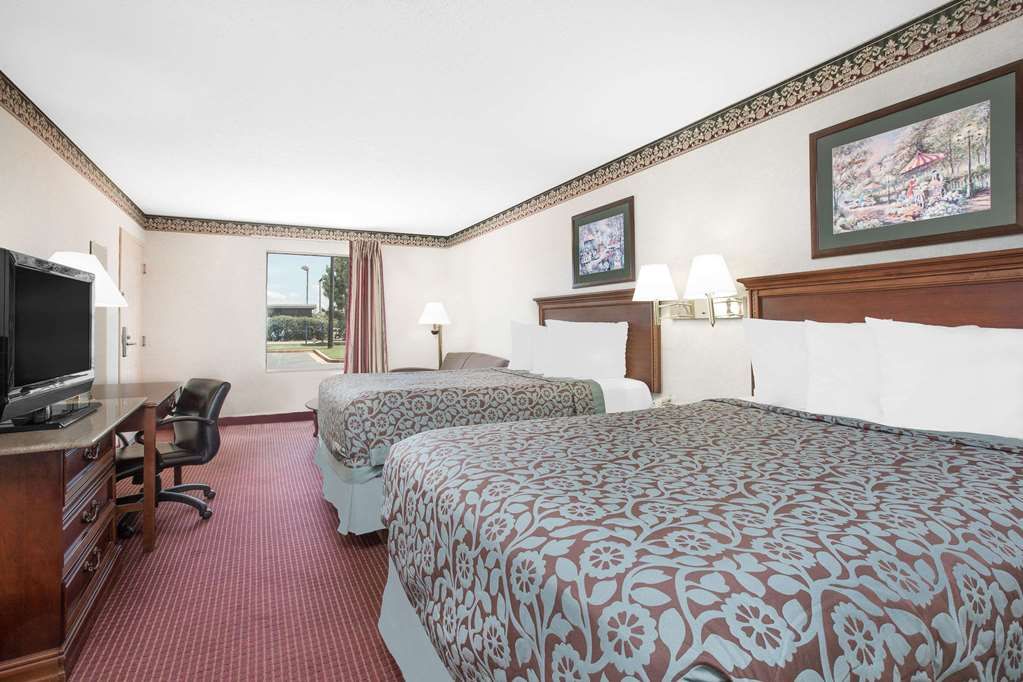 Gray Inn and Suites - photo 10