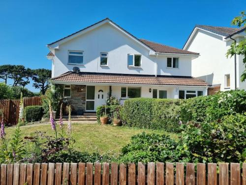 Elgar Escape — 4-Star Luxury Hotel in Barnstaple, United Kingdom