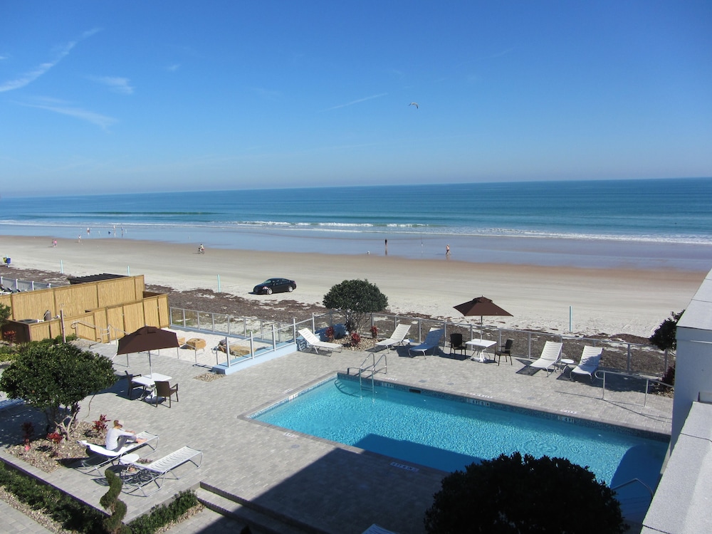 Lotus Boutique Inn & Suites - photo 38