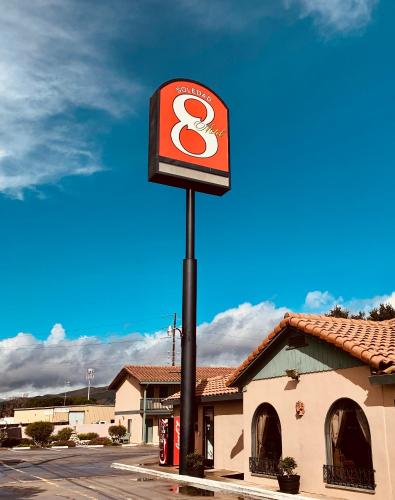 Soledad Motel 8 - featured photo