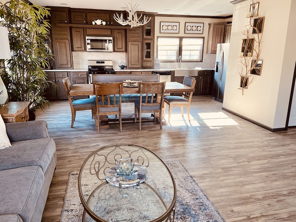 Swan Lake Resort Rentals - photo 101