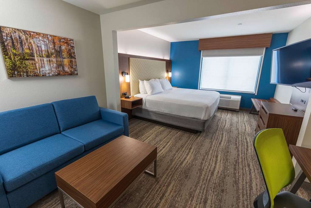 Wingate by Wyndham Lafayette Airport - photo 13