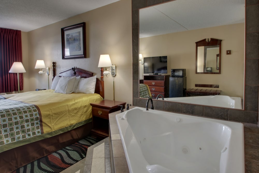 Angel Inn Central - photo 16