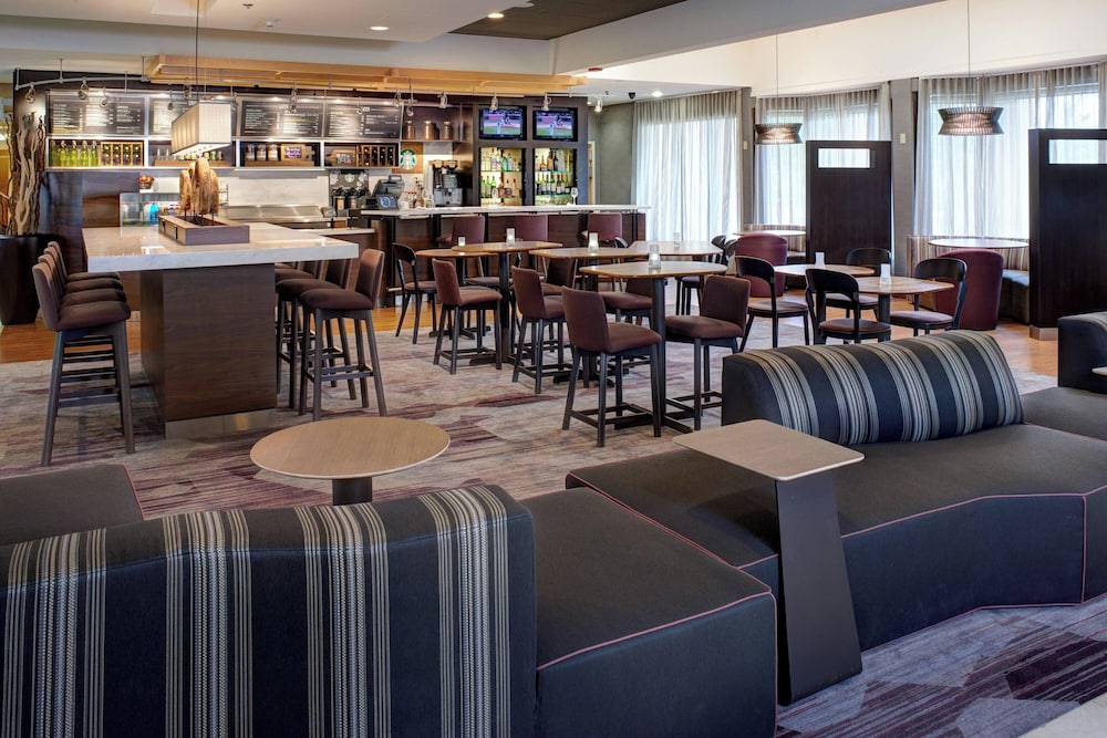 Courtyard by Marriott Chicago Oakbrook Terrace - photo 31
