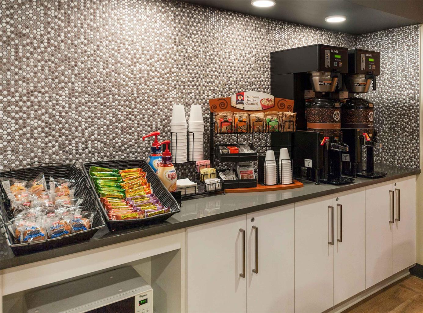 Extended Stay America Suites Los Angeles Burbank Airport - photo 7