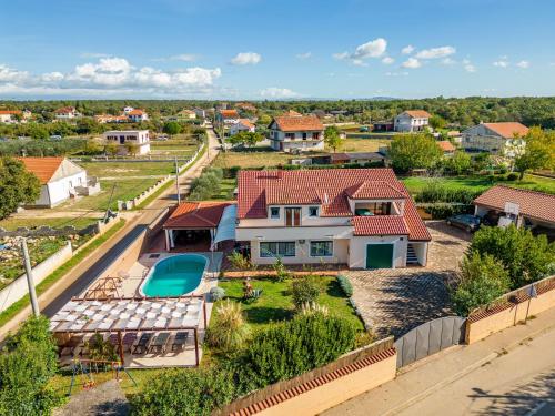Villa Marijana ZadarVillas — 4-Star Luxury Hotel in Galovac, Croatia