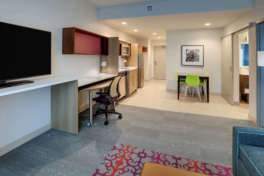 Home2 Suites by Hilton Sanford - photo 31