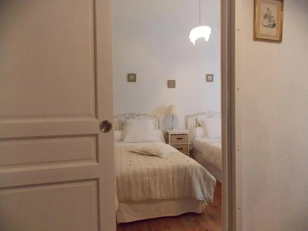 La Belle Charmeuse - last minute hotel in Unknown City
