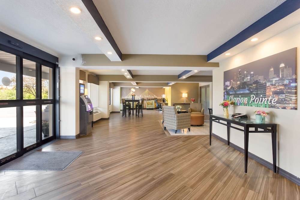Clarion Pointe Independence Kansas City - photo 22