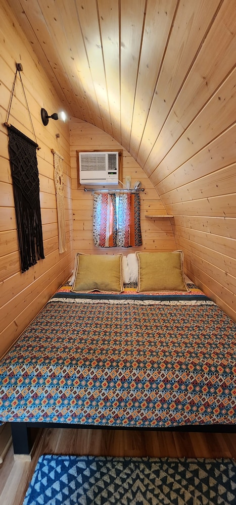 Emberglow Outdoor Resort - photo 59