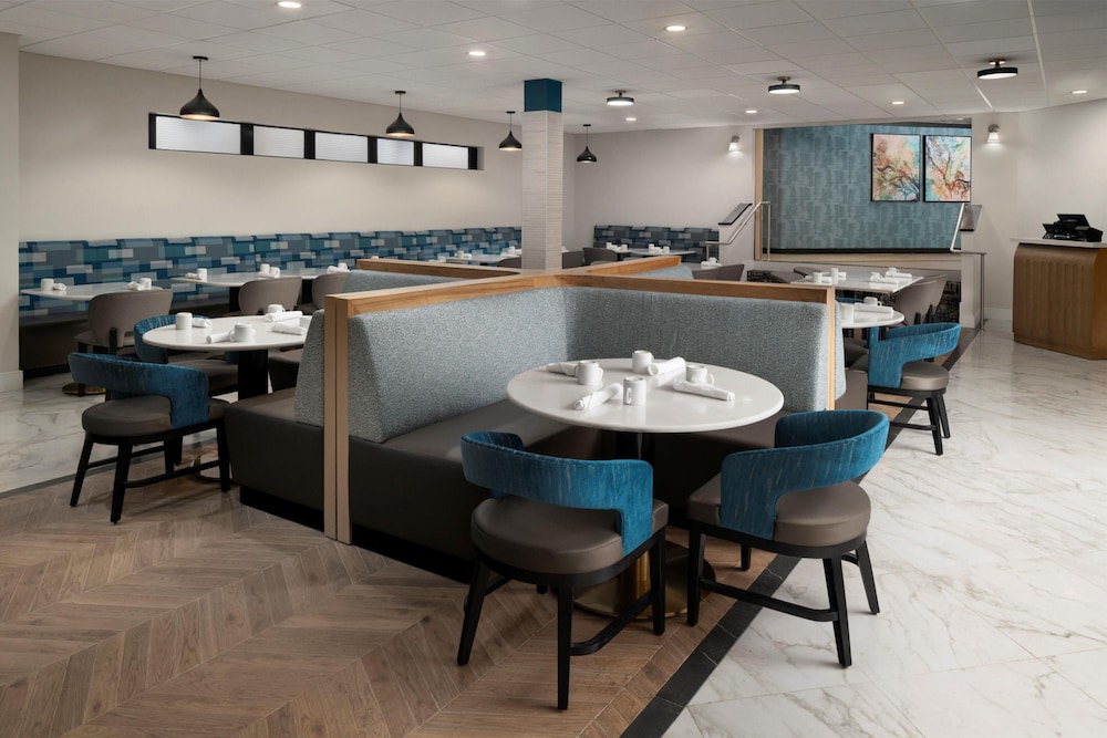DoubleTree by Hilton Richmond Midlothian - photo 24