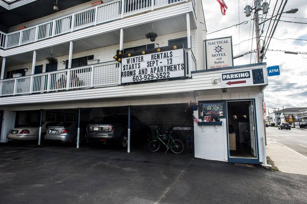 Nautical Motel and Suites - photo 101