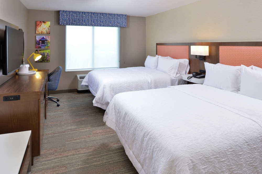 Hampton Inn Lakeville Minneapolis - photo 20