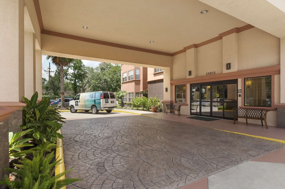 Homewood Suites by Hilton Houston Woodlands - photo 39