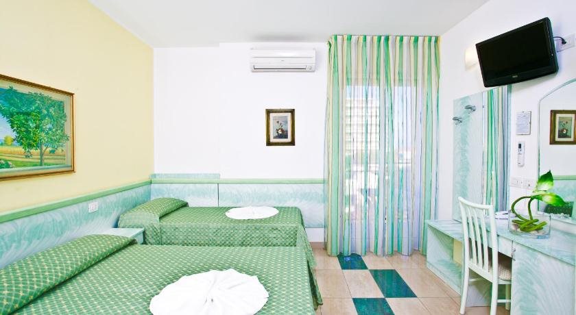 Hotel Amalfi in San Giovanni, Italy