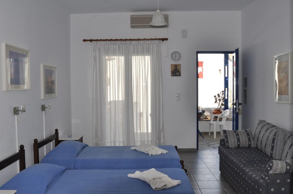 Fabio Studios — Tinos — photo 5