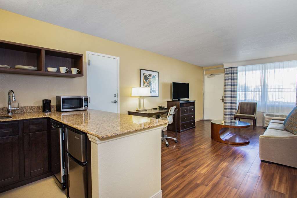 Ramada by Wyndham Venice Hotel Venezia - photo 23