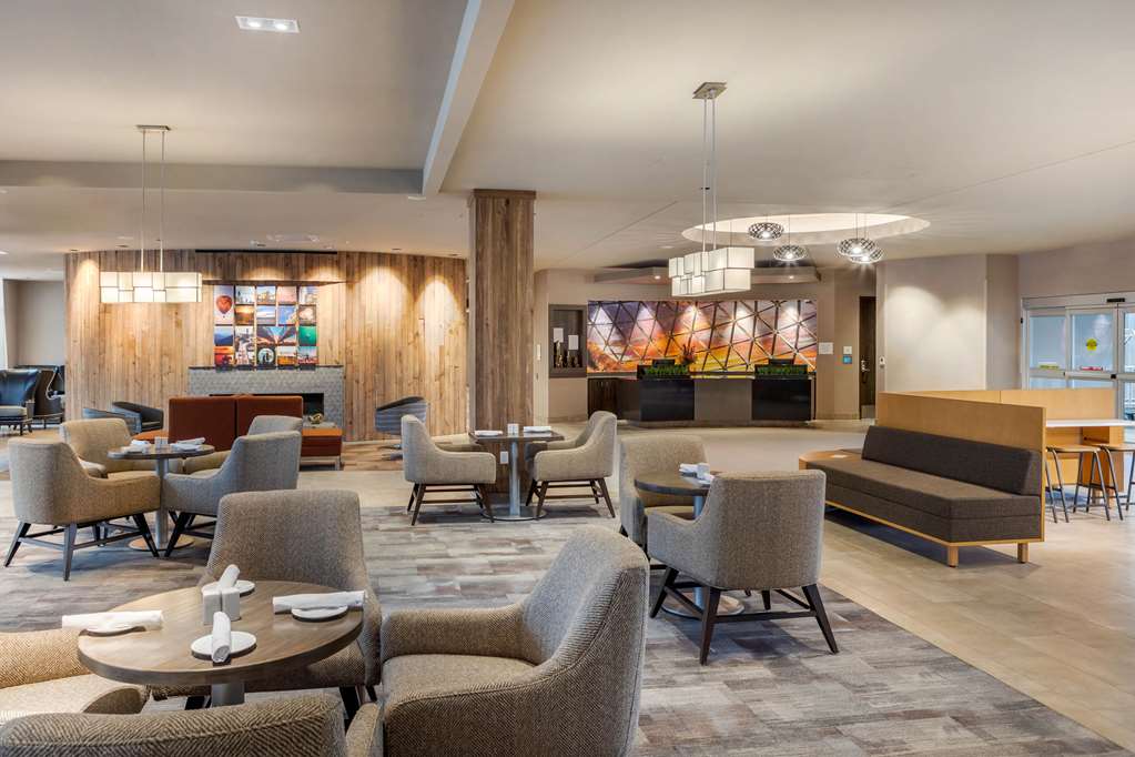 Cambria Hotel Omaha Downtown - photo 5