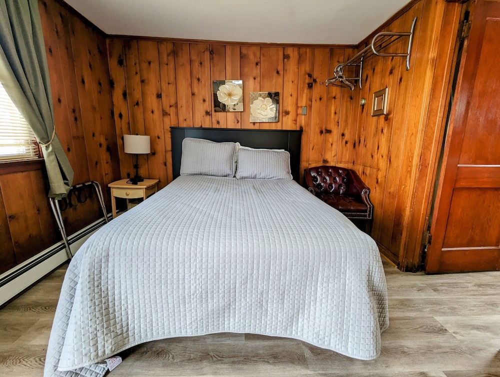 Riverside Motel - photo 49