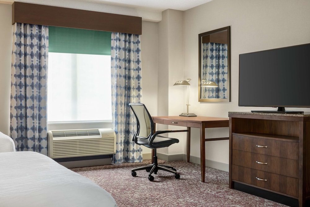 Hilton Garden Inn Louisville Downtown - photo 27