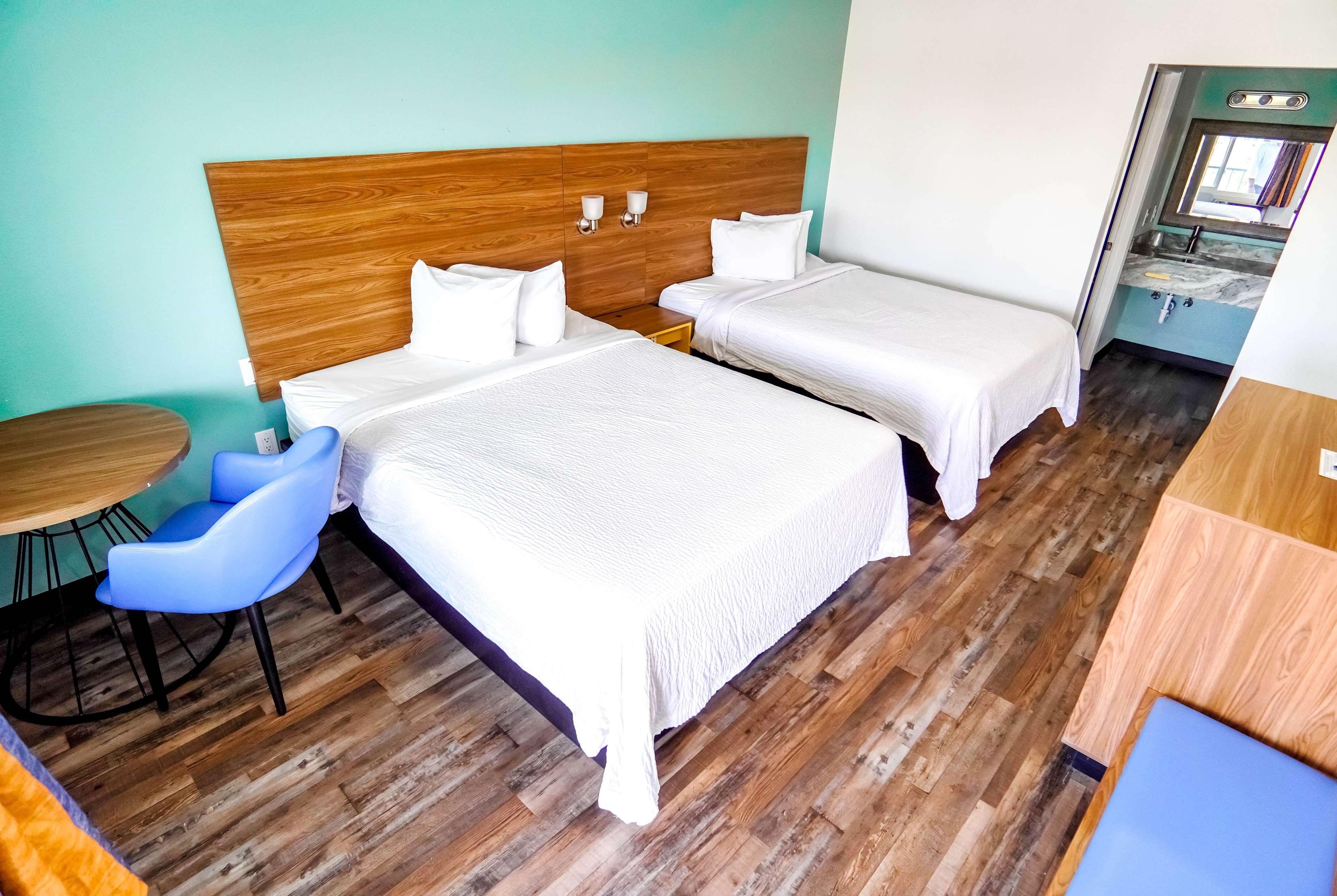 Beyond Stay Hotel - photo 12