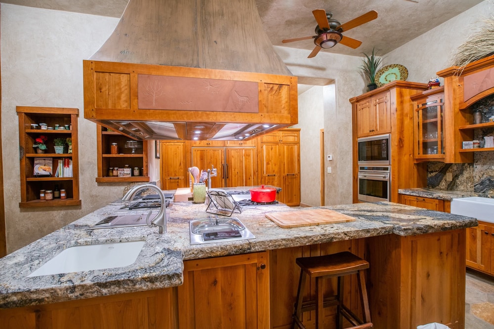 Cougar Ridge Resort LLC - photo 36