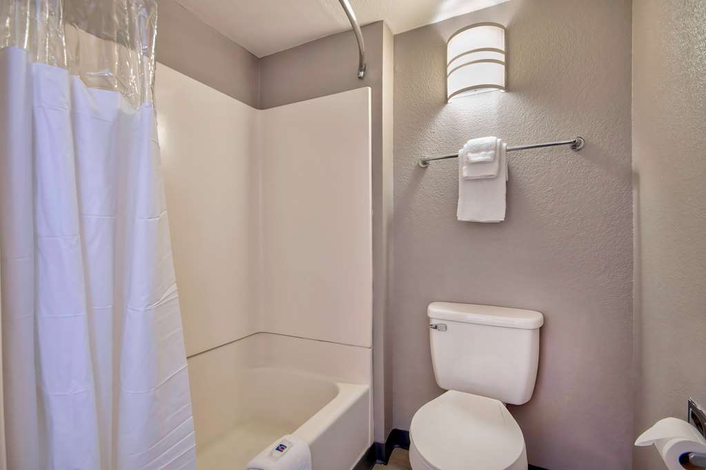 Motel 6 Albuquerque NM Carlisle - photo 7