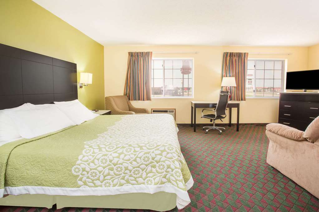 Days Inn by Wyndham Lexington NE - photo 8