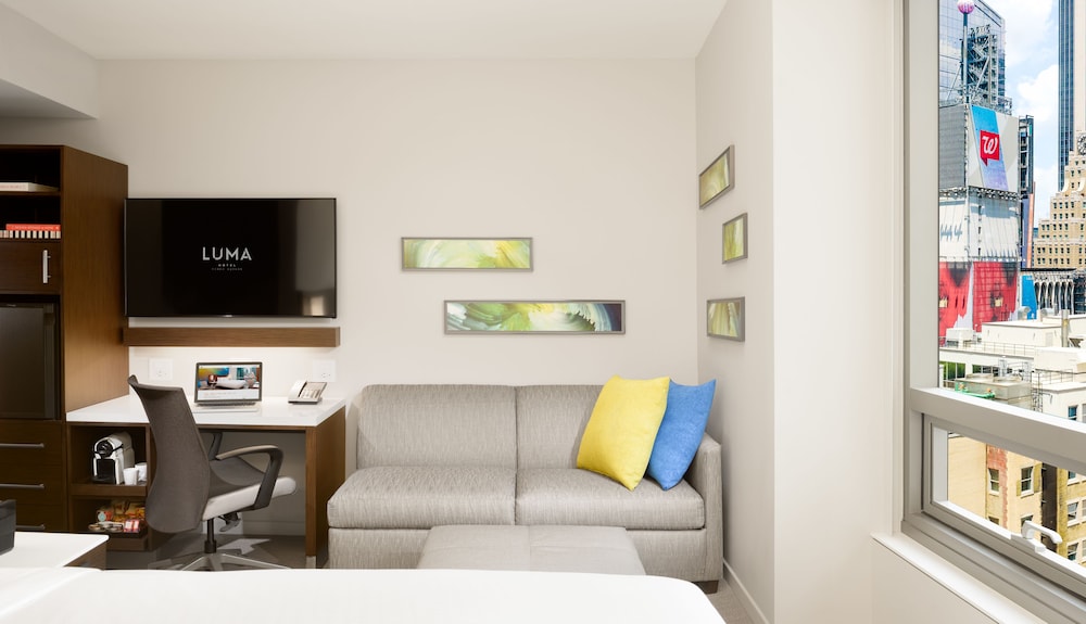 LUMA Hotel Times Square - photo 7