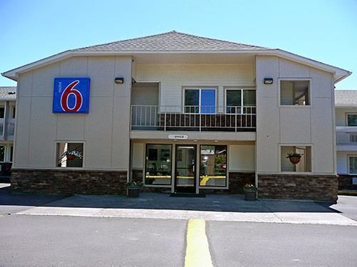 Motel 6 McMinnville — hotel in Mcminnville