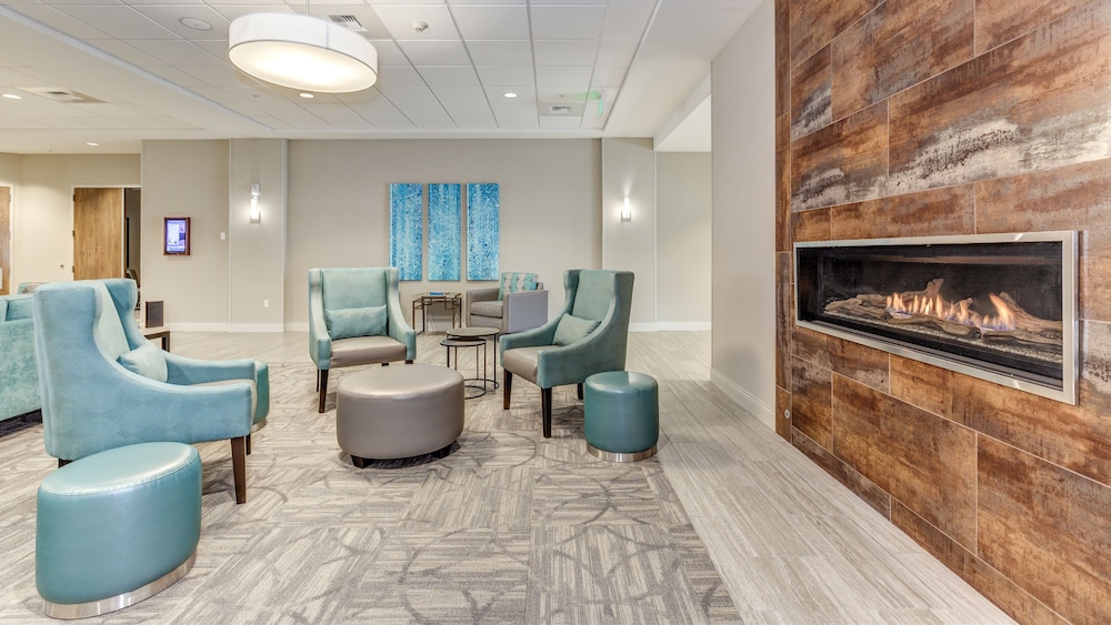 Holiday Inn & Suites Bellingham by IHG - photo 102