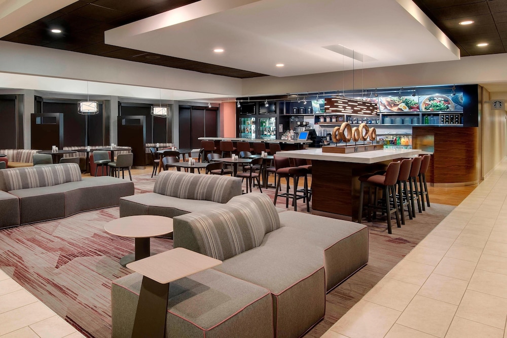 Courtyard by Marriott Savannah Midtown - photo 22