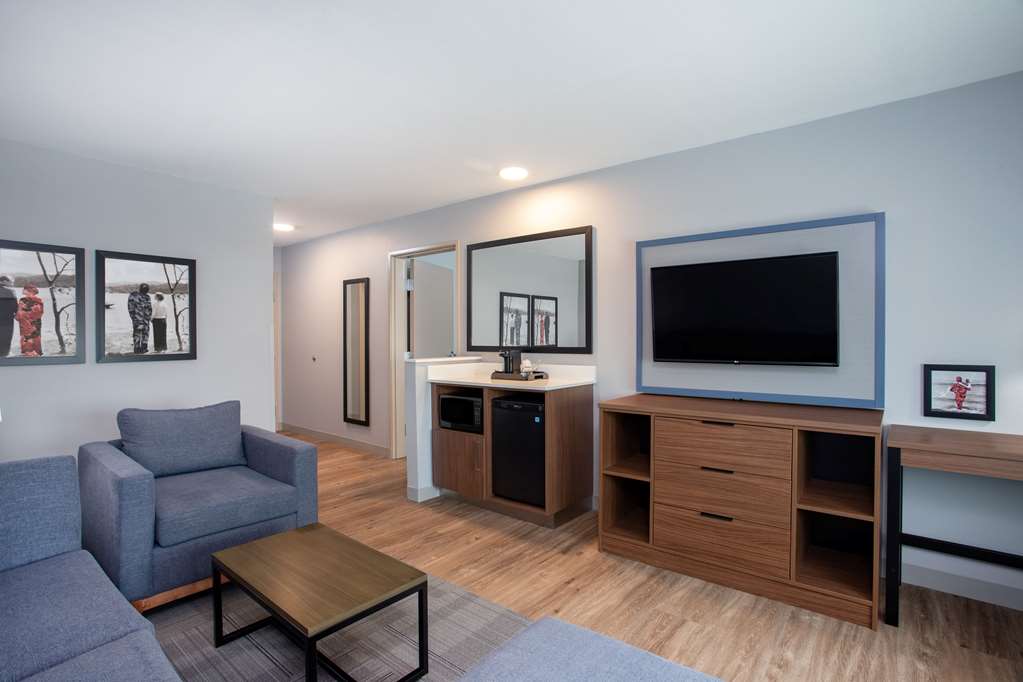 AmericInn by Wyndham San Angelo - photo 26
