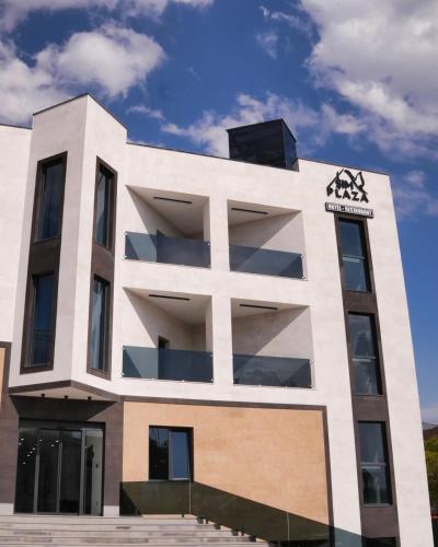 Sim Plaza Hotel in Vagharshapat, Armenia