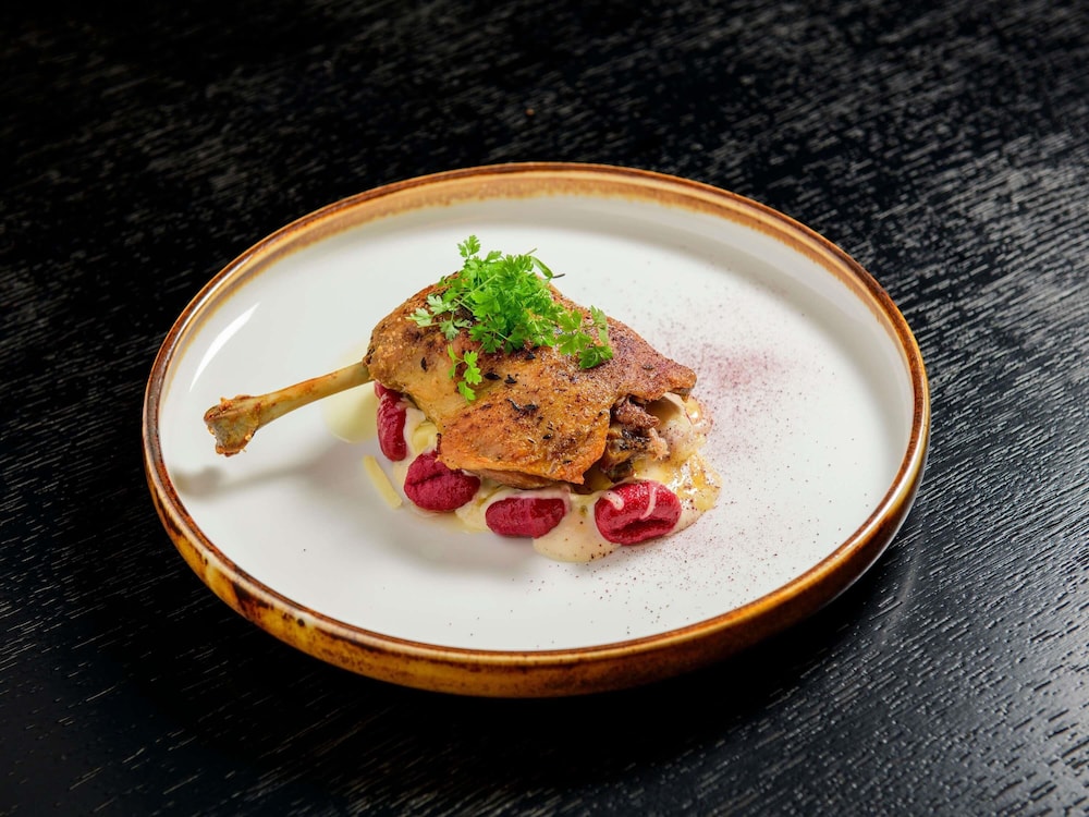 מזון ומשקאות