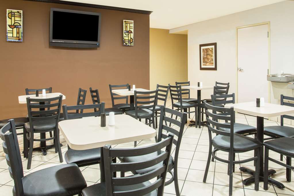 Days Inn & Suites by Wyndham Thibodaux - photo 53